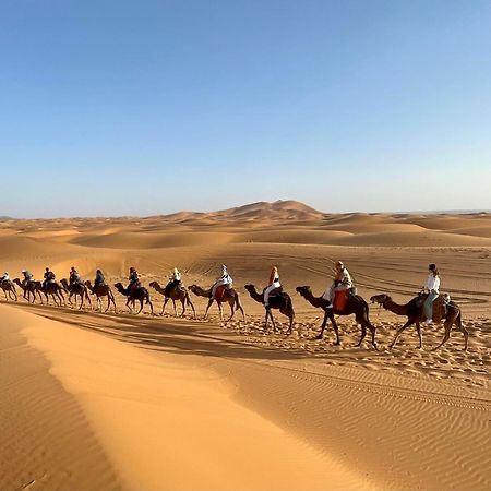 Young Luxury Camp Merzouga Exterior foto