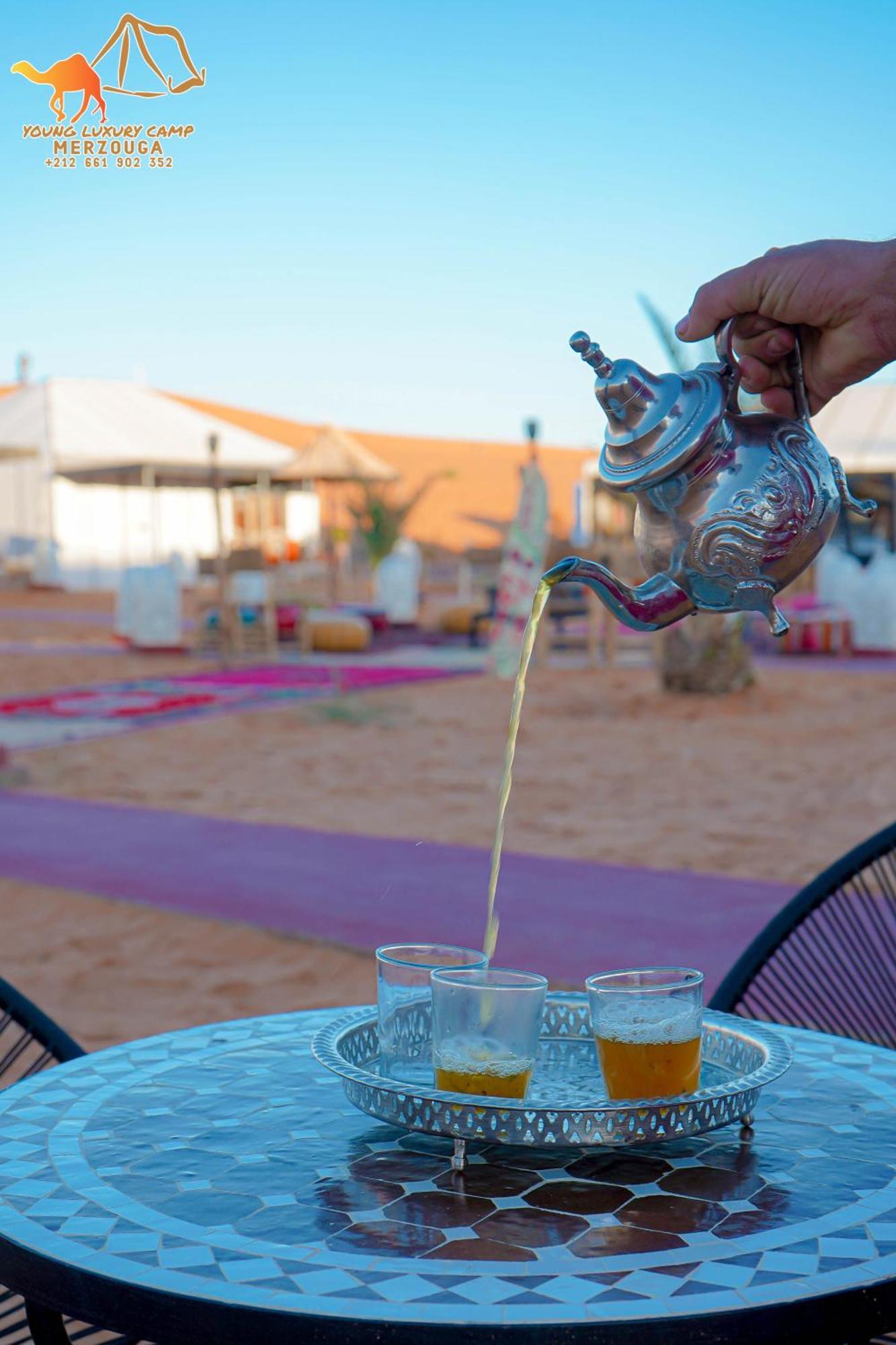 Young Luxury Camp Merzouga Exterior foto